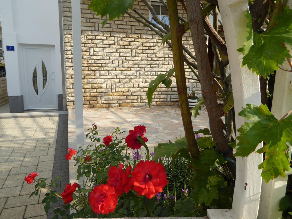 Apartments Bojanic Vodice Exterior photo