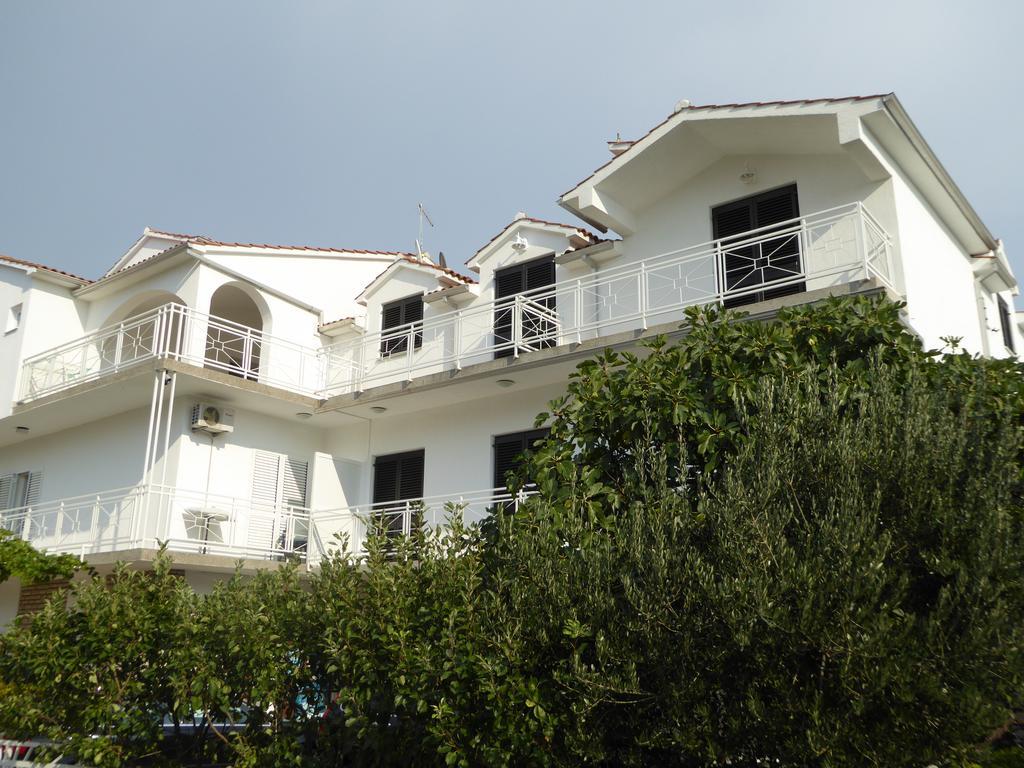 Apartments Bojanic Vodice Exterior photo