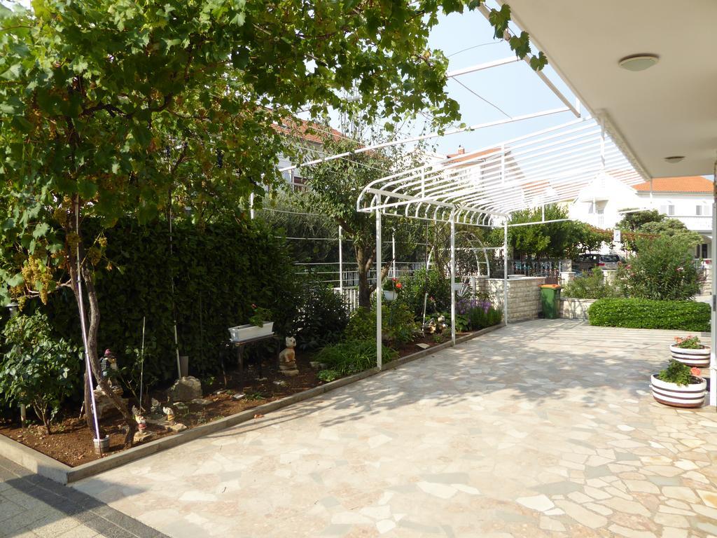 Apartments Bojanic Vodice Exterior photo